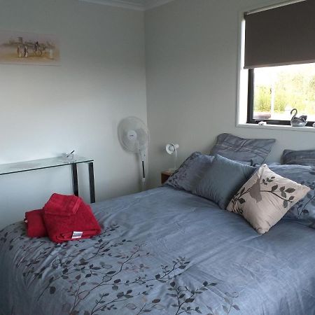 My Place Bnb Tuatapere Exterior photo